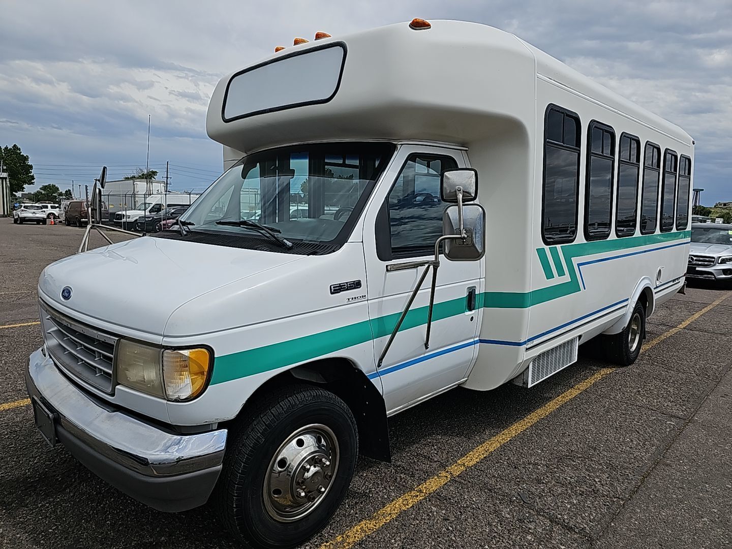 Ford E-350