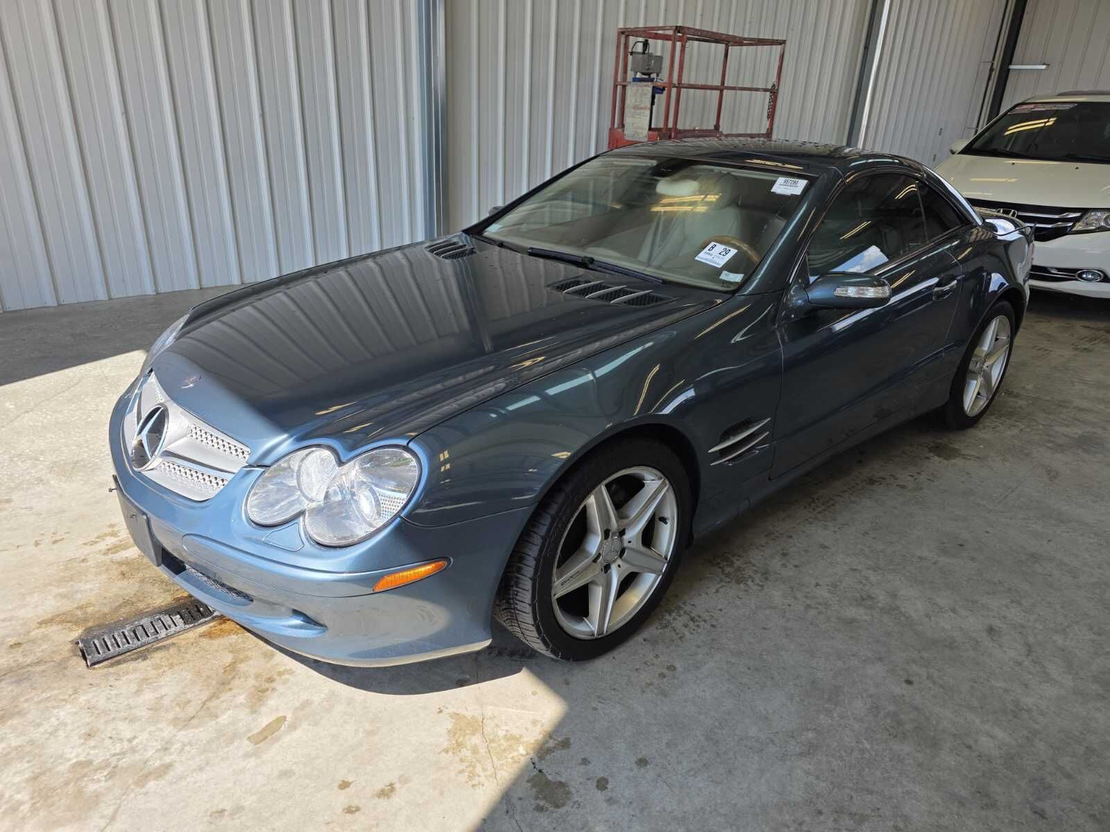 Mercedes-Benz SL-Class