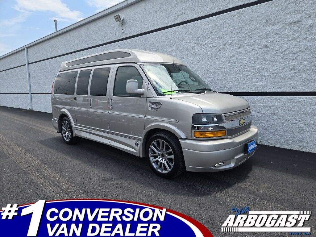 2019 CHEVROLET Express