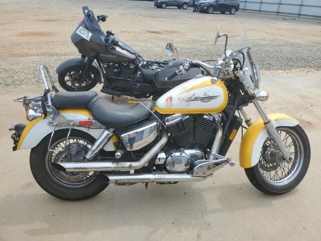 Honda VT1100C2 (SHADOW ACE)