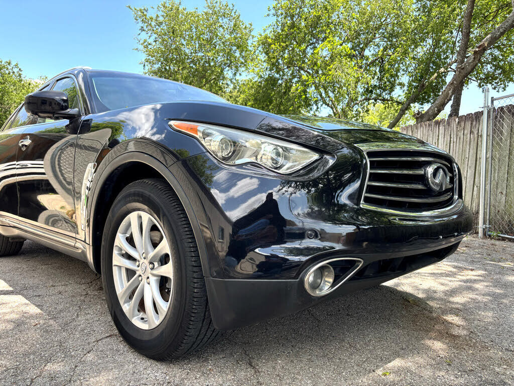 2013 INFINITI FX37