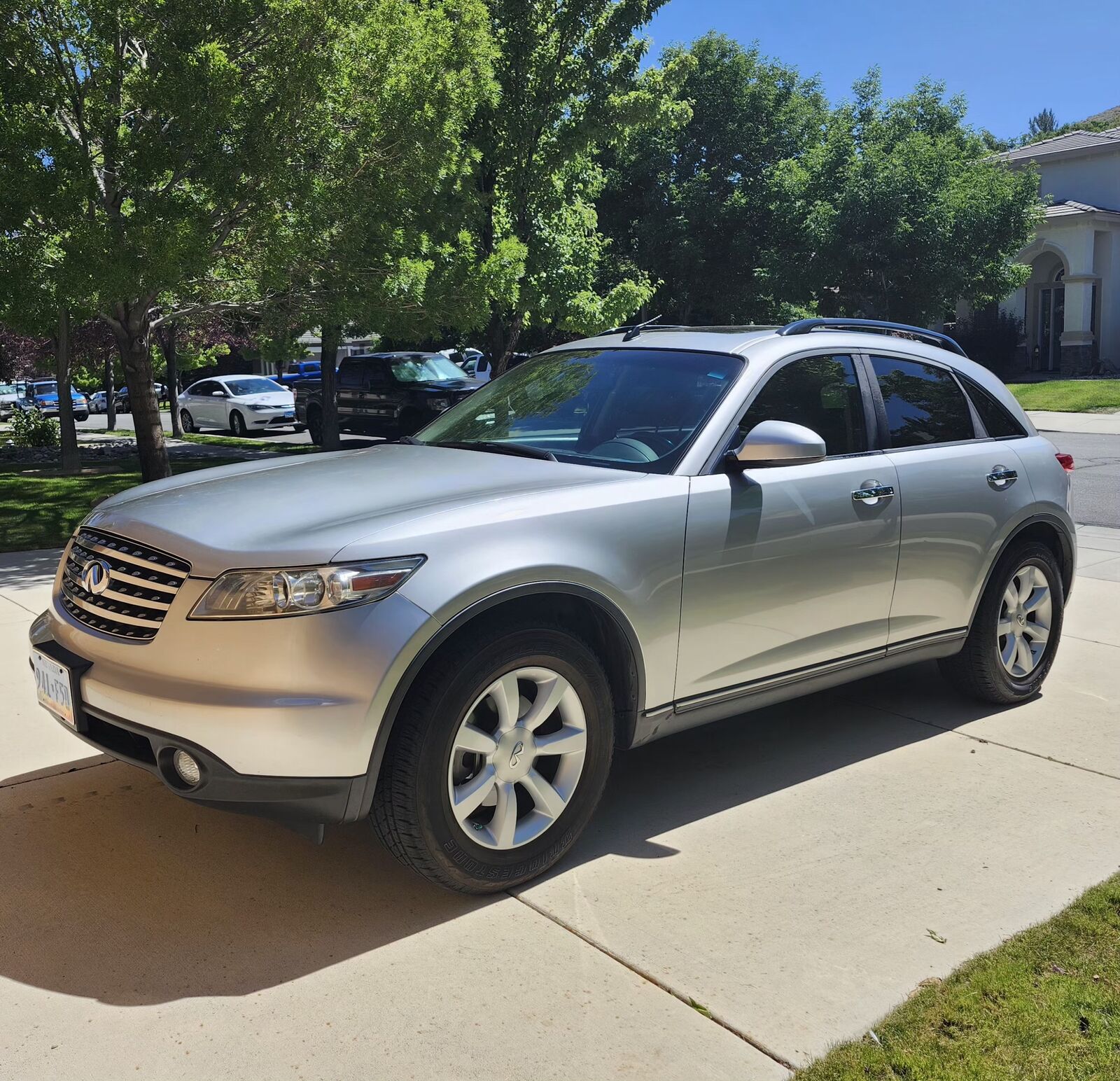 Infiniti FX35