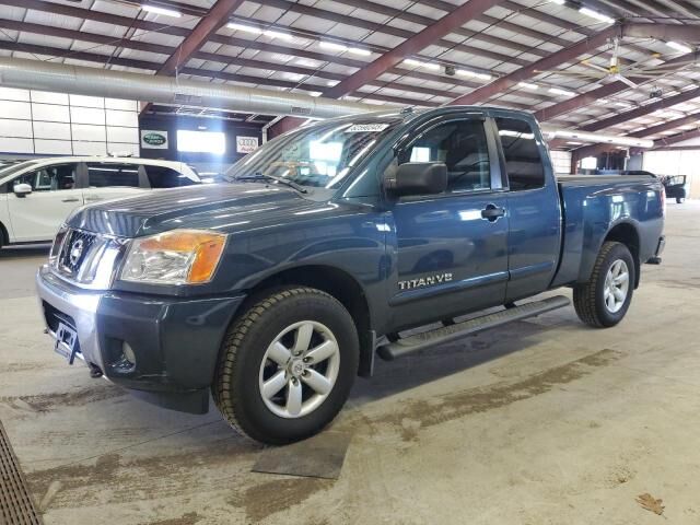 Nissan Titan