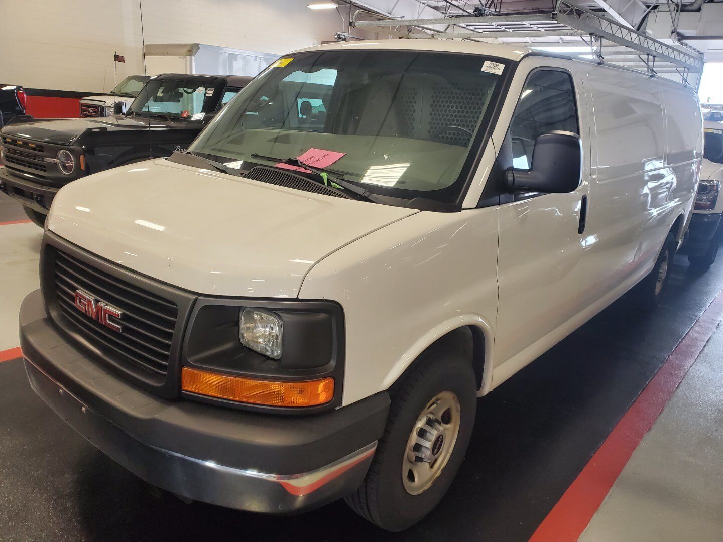 GMC Savana