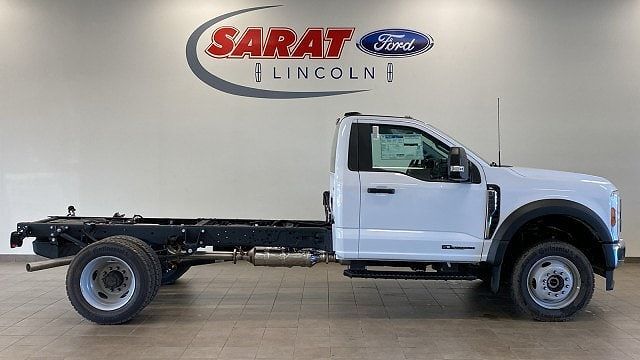 2025 FORD F-450