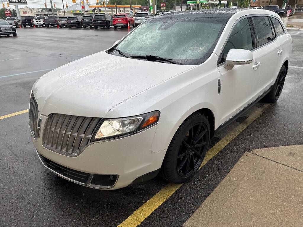 Lincoln MKT