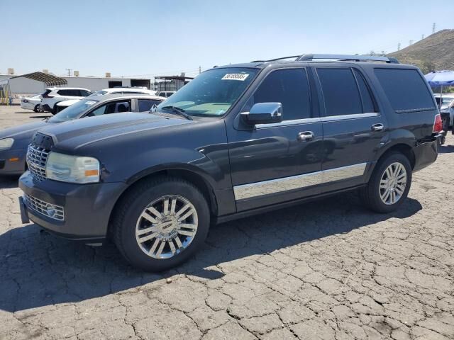 Lincoln Navigator