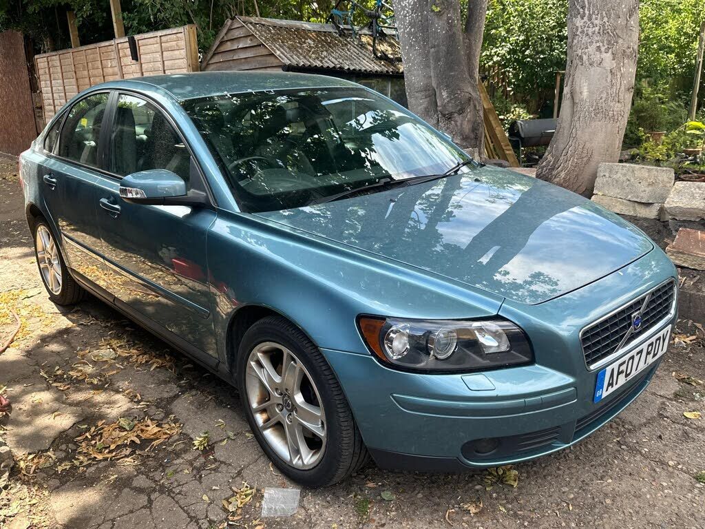 Volvo S40