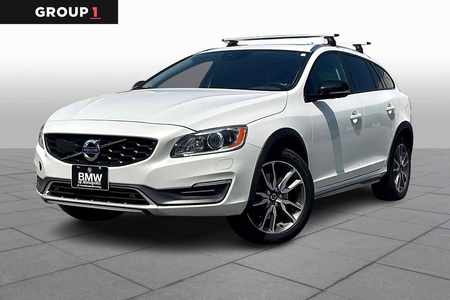 2015 VOLVO V60