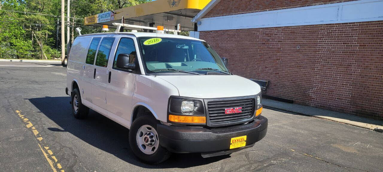 2010 GMC Savana