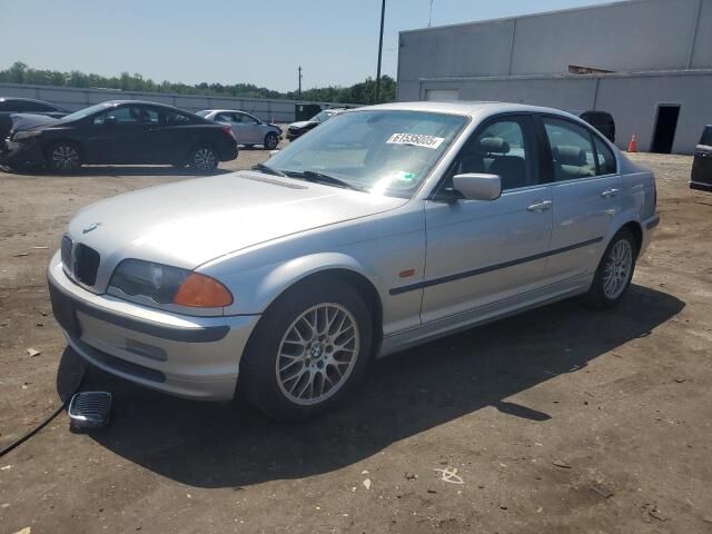 BMW 328i