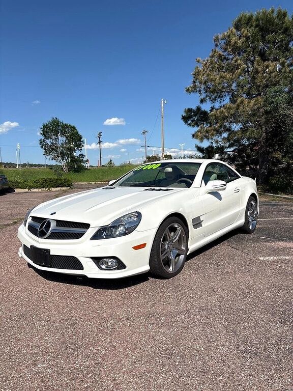 Mercedes-Benz SL-Class