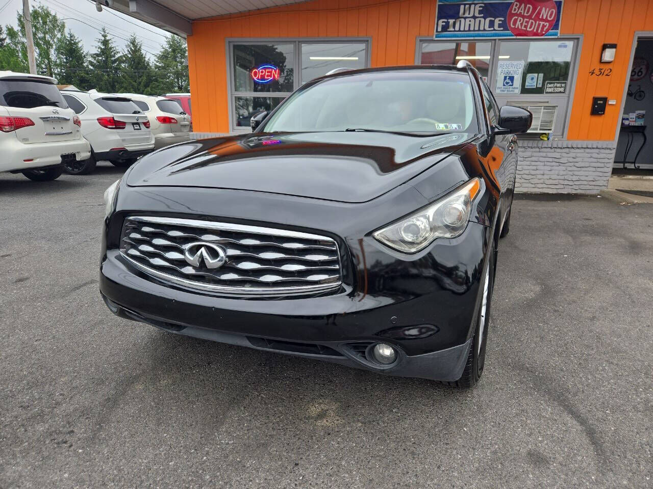 Infiniti FX50