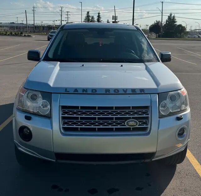 Land Rover LR2