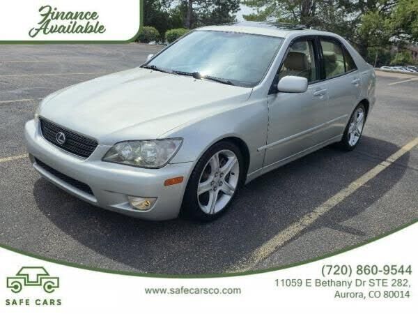 Lexus IS