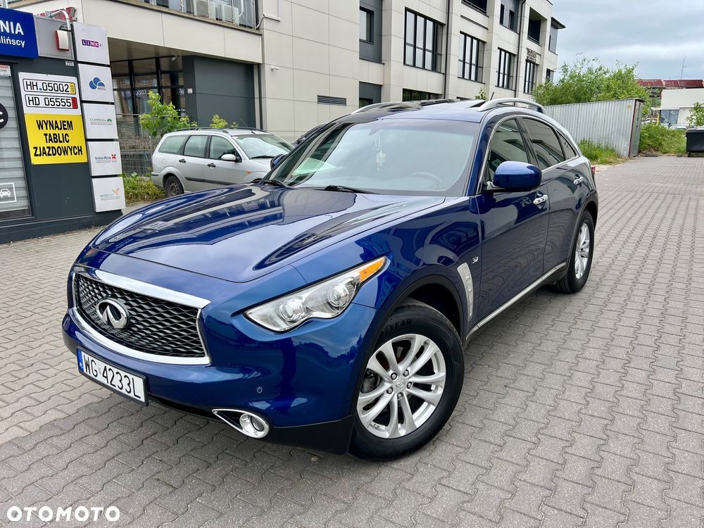 Infiniti QX70