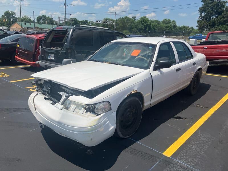 Ford Crown Victoria
