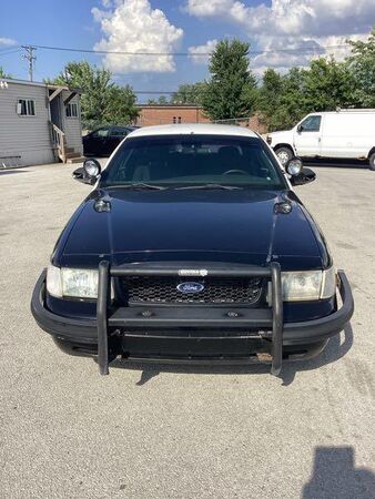 Ford Crown Victoria