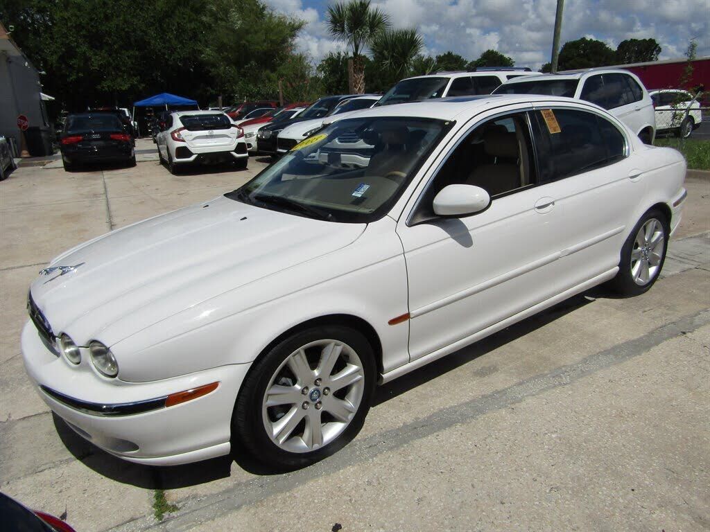 Jaguar X-Type