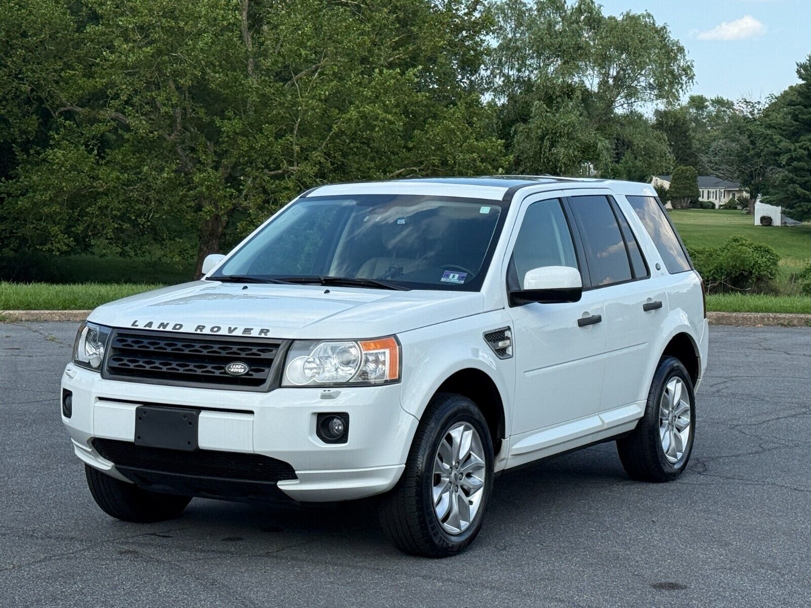 Land Rover LR2