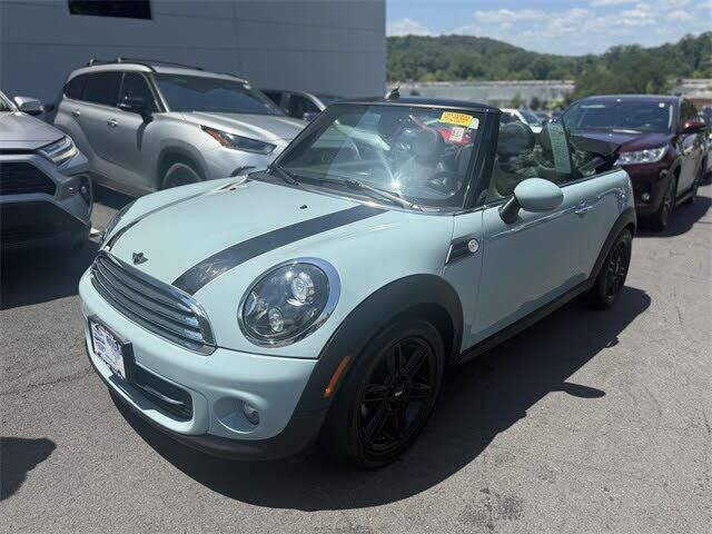MINI Cooper Convertible
