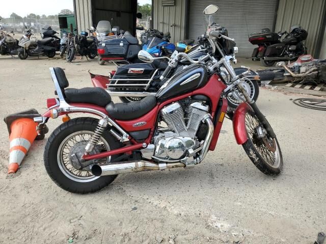 Suzuki VS800