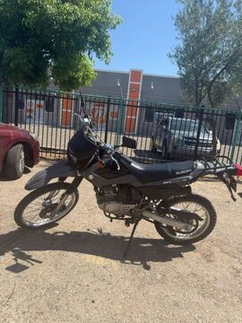 Suzuki DR200SL