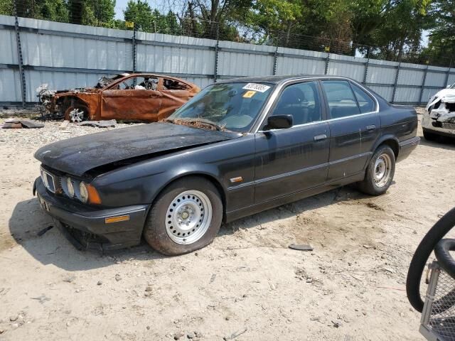 BMW 525i