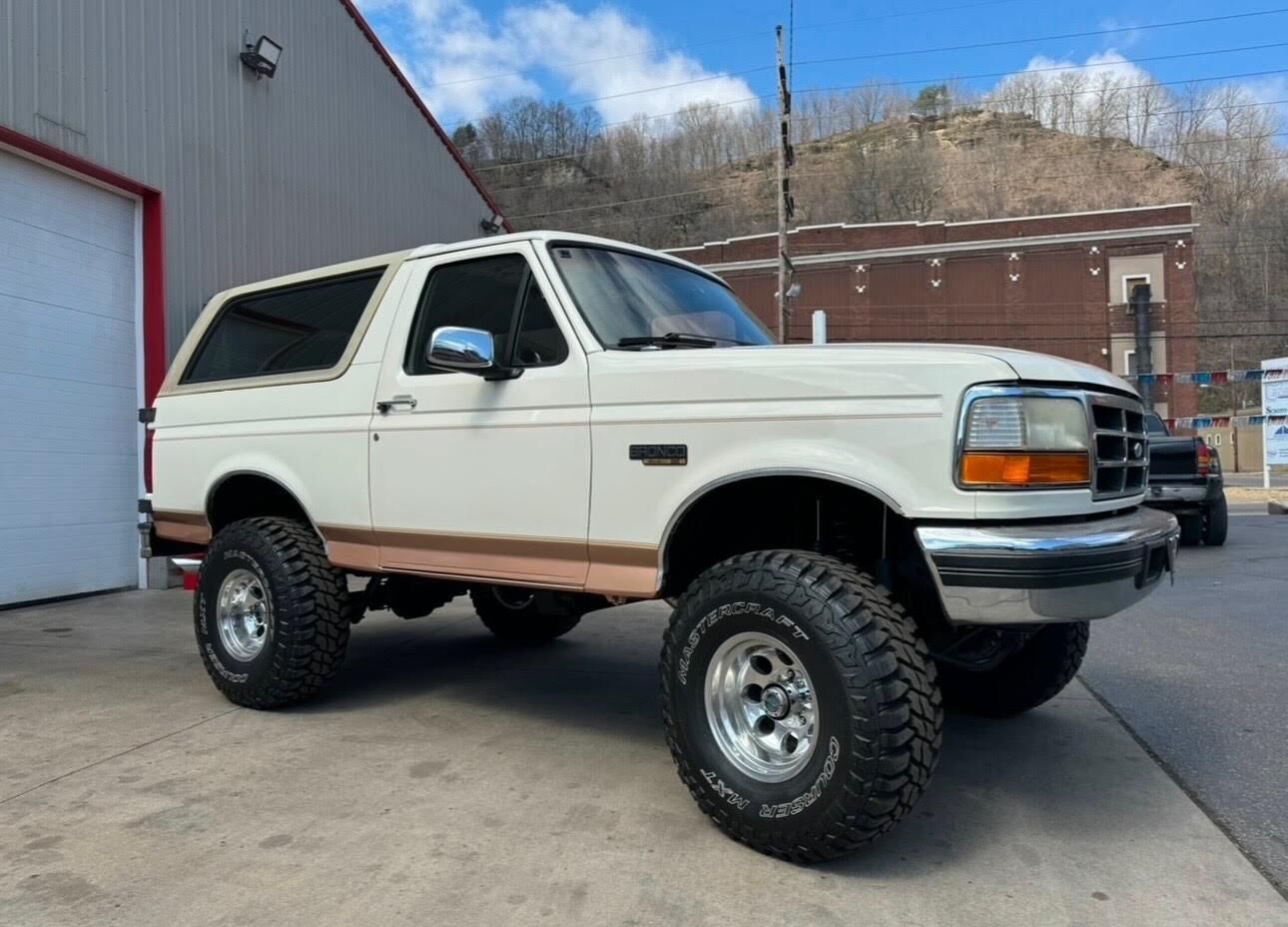 Ford Bronco