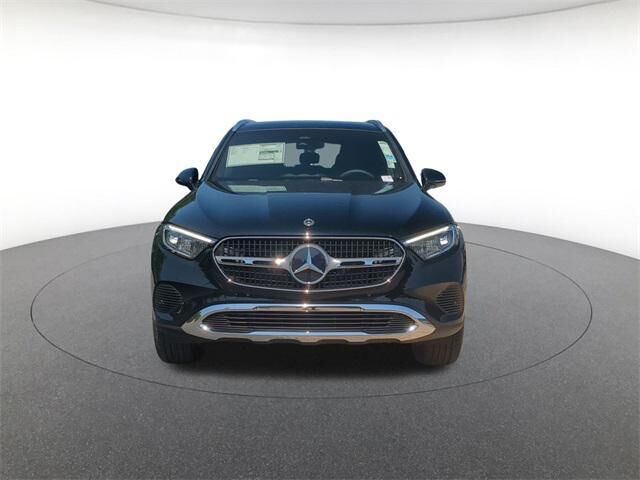 2025 Mercedes-Benz GLC-Class