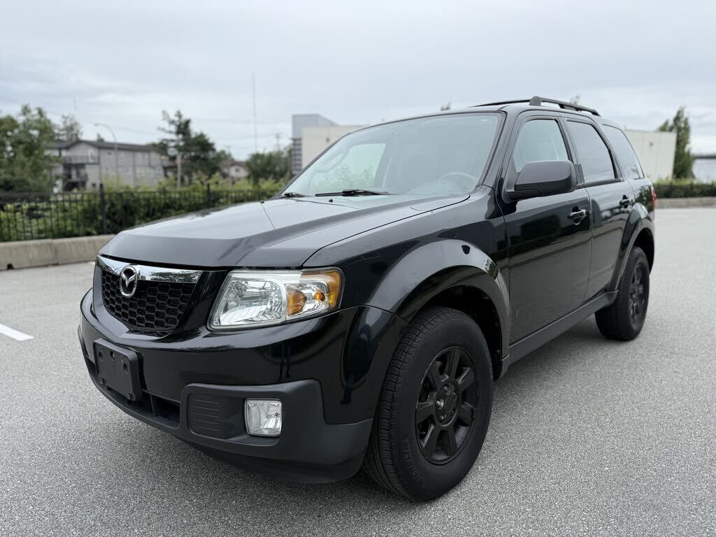 Mazda Tribute