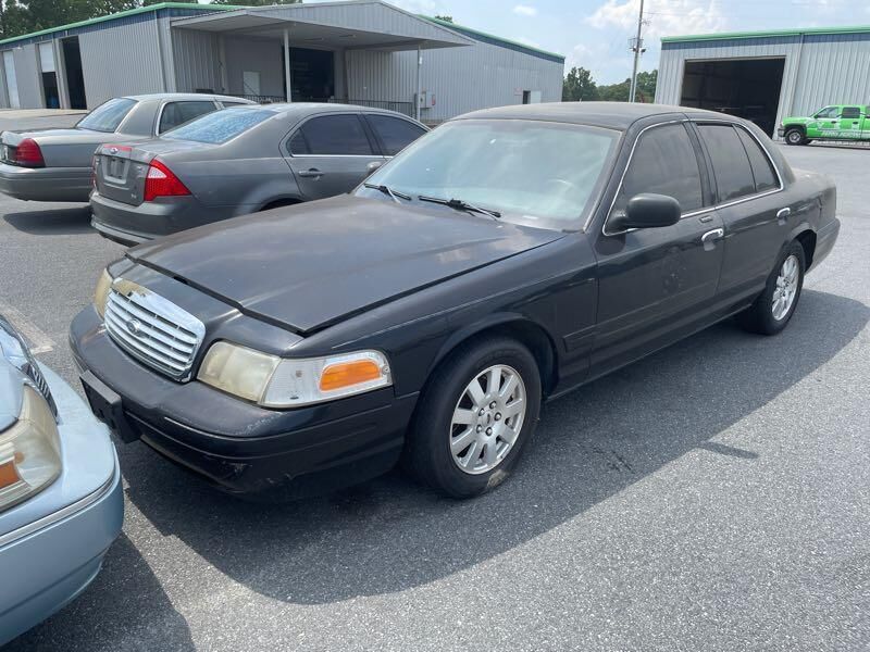 Ford Crown Victoria