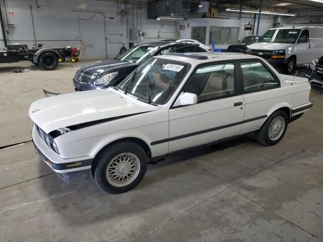 BMW 318iS