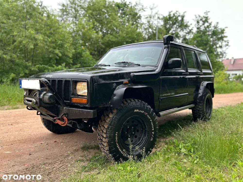Jeep Cherokee