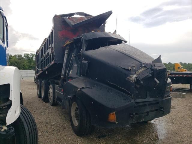1997 KENWORTH T600