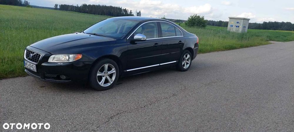 Volvo S80