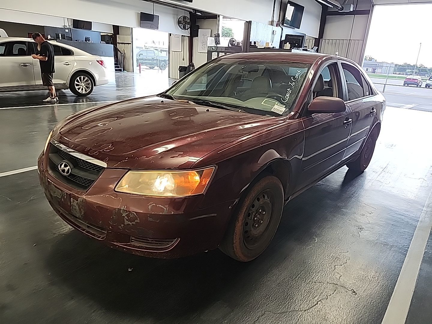 HYUNDAI