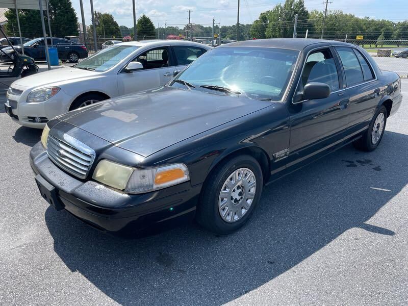 Ford Crown Victoria