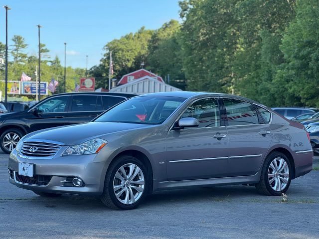 Infiniti M35