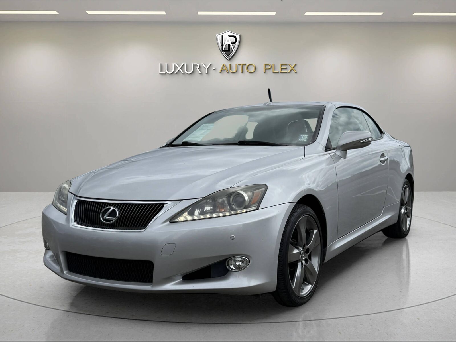 2011 LEXUS IS