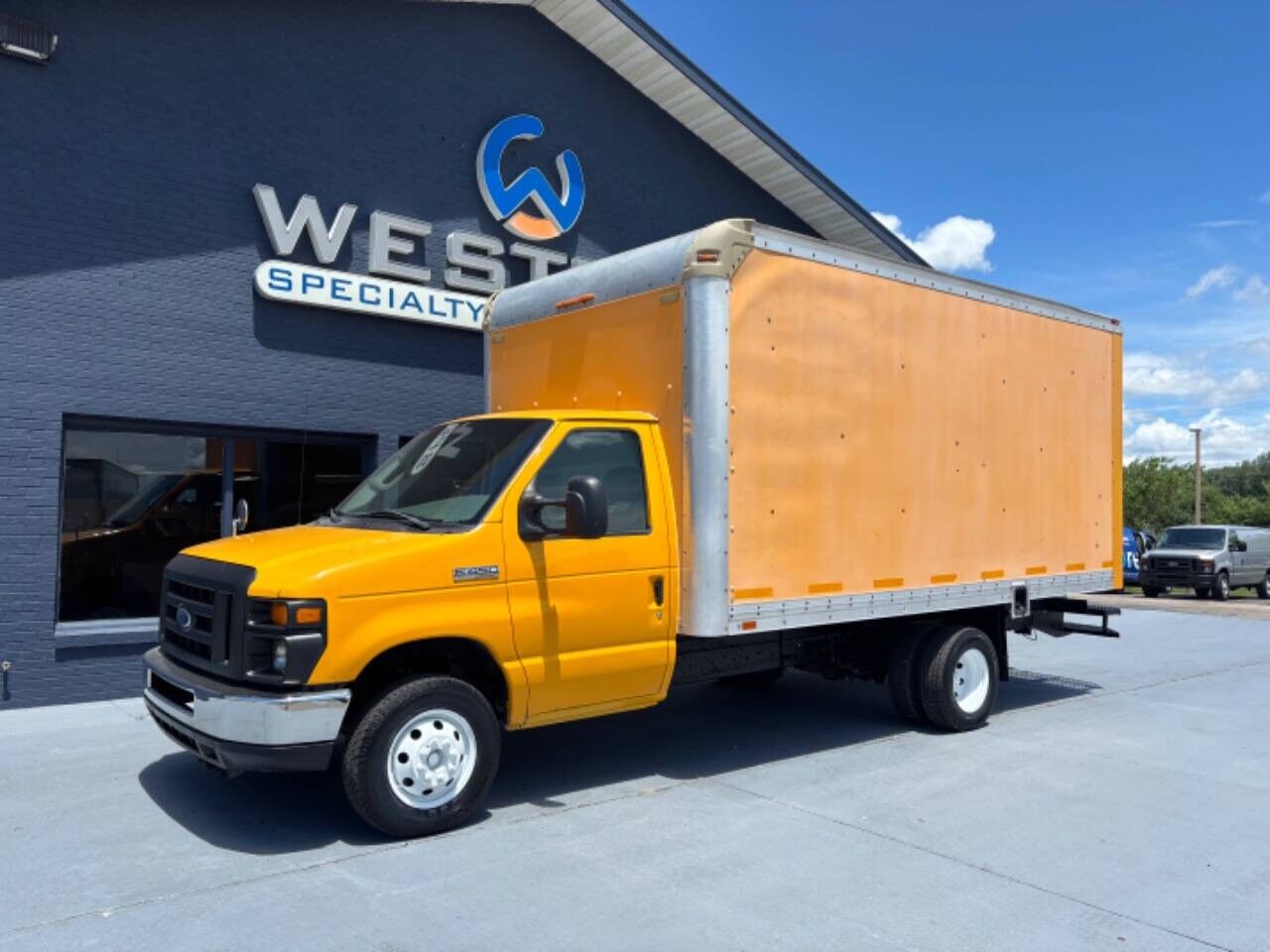 Ford E-450