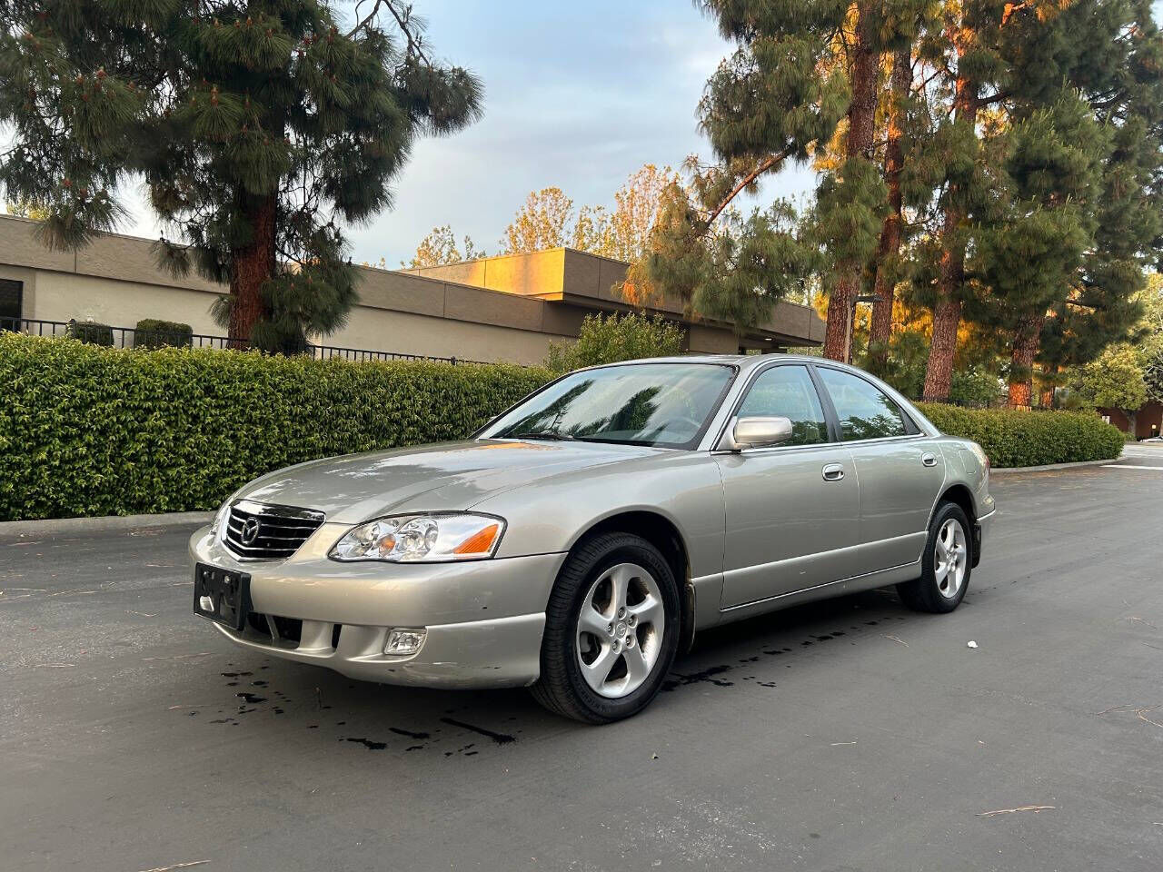 Mazda Millenia