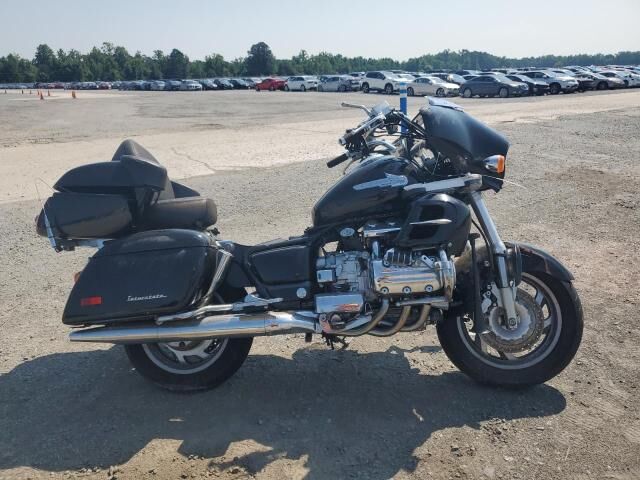 Honda GL1500CF (VALKYRIE INTERSTATE)