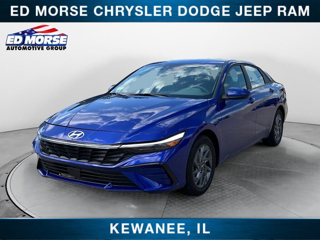 2024 HYUNDAI Elantra