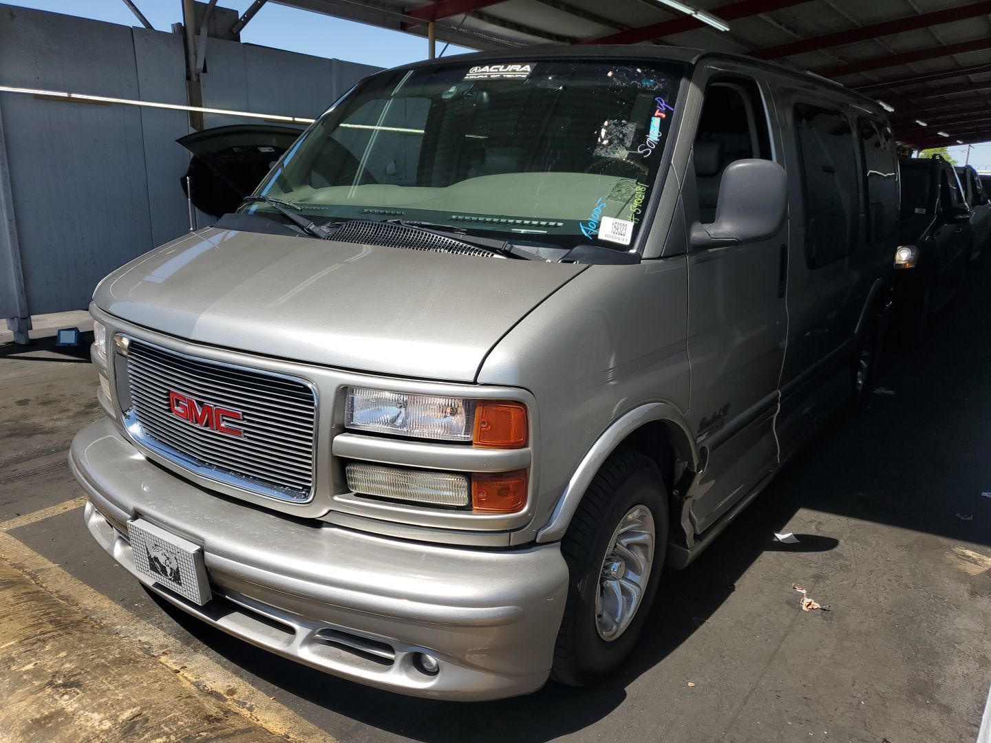 GMC Savana