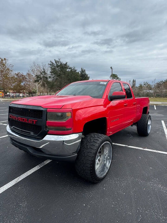 2018 CHEVROLET Silverado