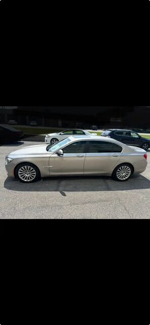 BMW 750Li