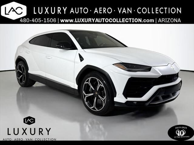 2019 LAMBORGHINI URUS