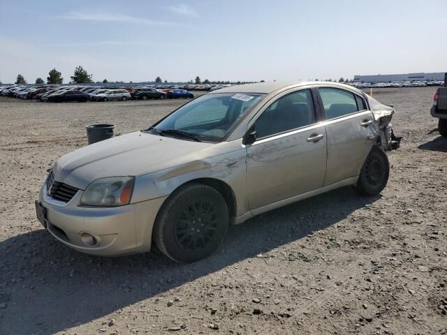 Mitsubishi Galant