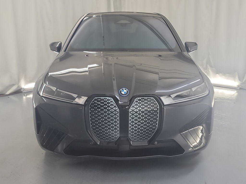 2022 BMW iX